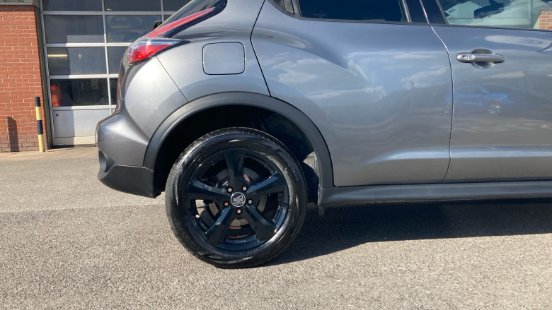 Nissan Juke 1.2 DiG-T Acenta 5dr Petrol Hatchback